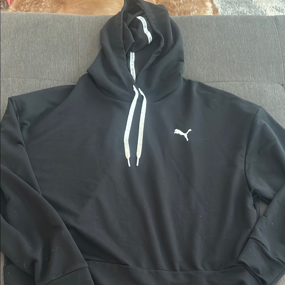 Puma Black Sweatshirt Classic Pullover Style